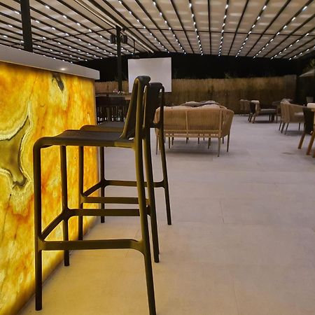 Amber Hotel Albania Spille Εξωτερικό φωτογραφία