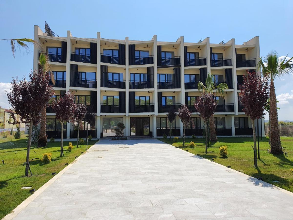 Amber Hotel Albania Spille Εξωτερικό φωτογραφία