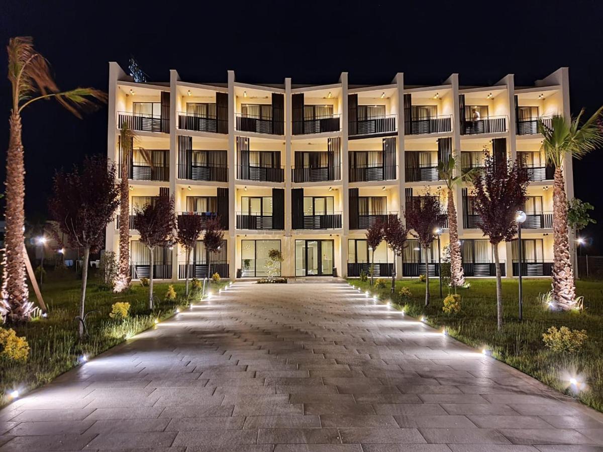 Amber Hotel Albania Spille Εξωτερικό φωτογραφία
