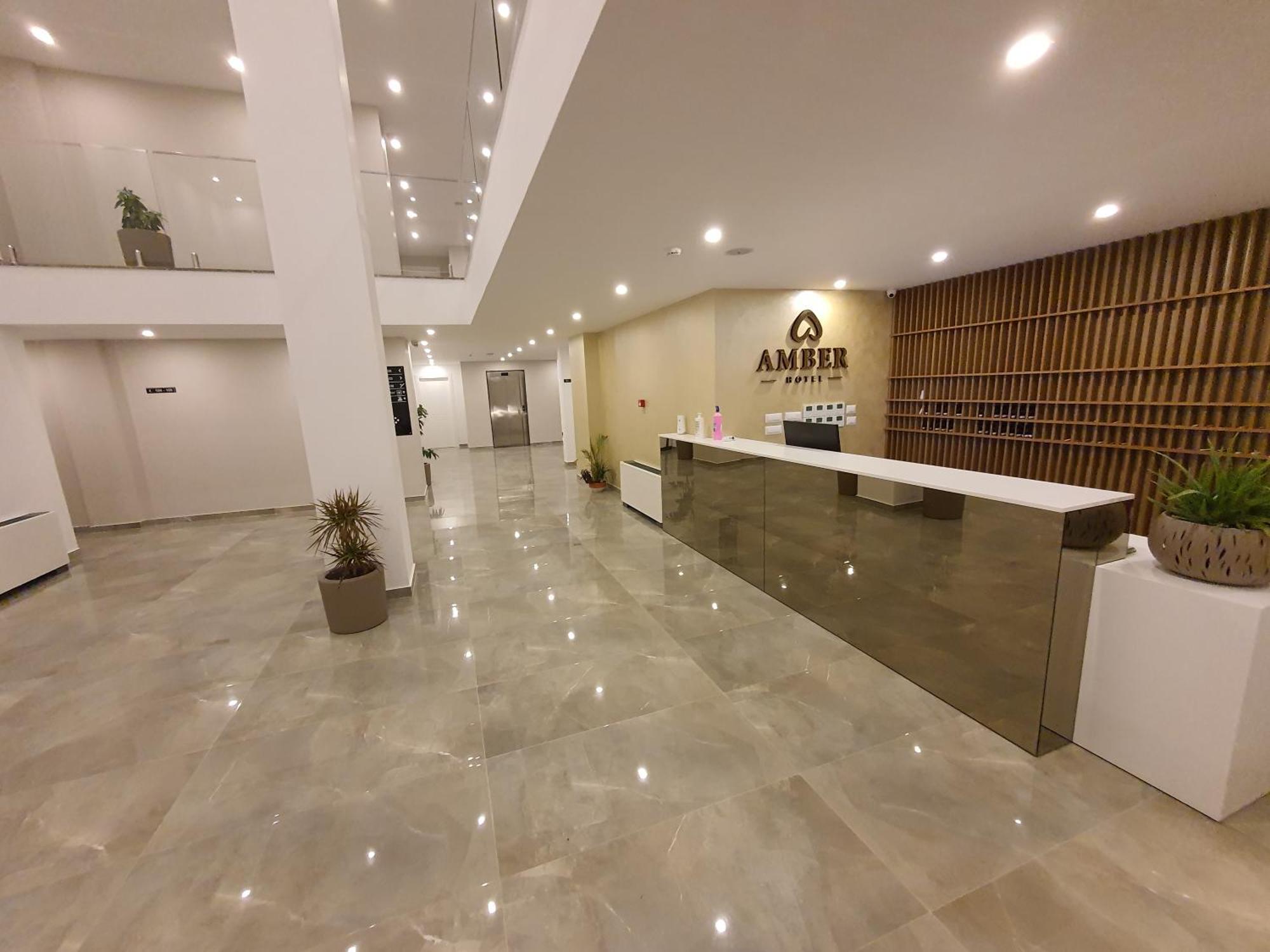 Amber Hotel Albania Spille Εξωτερικό φωτογραφία