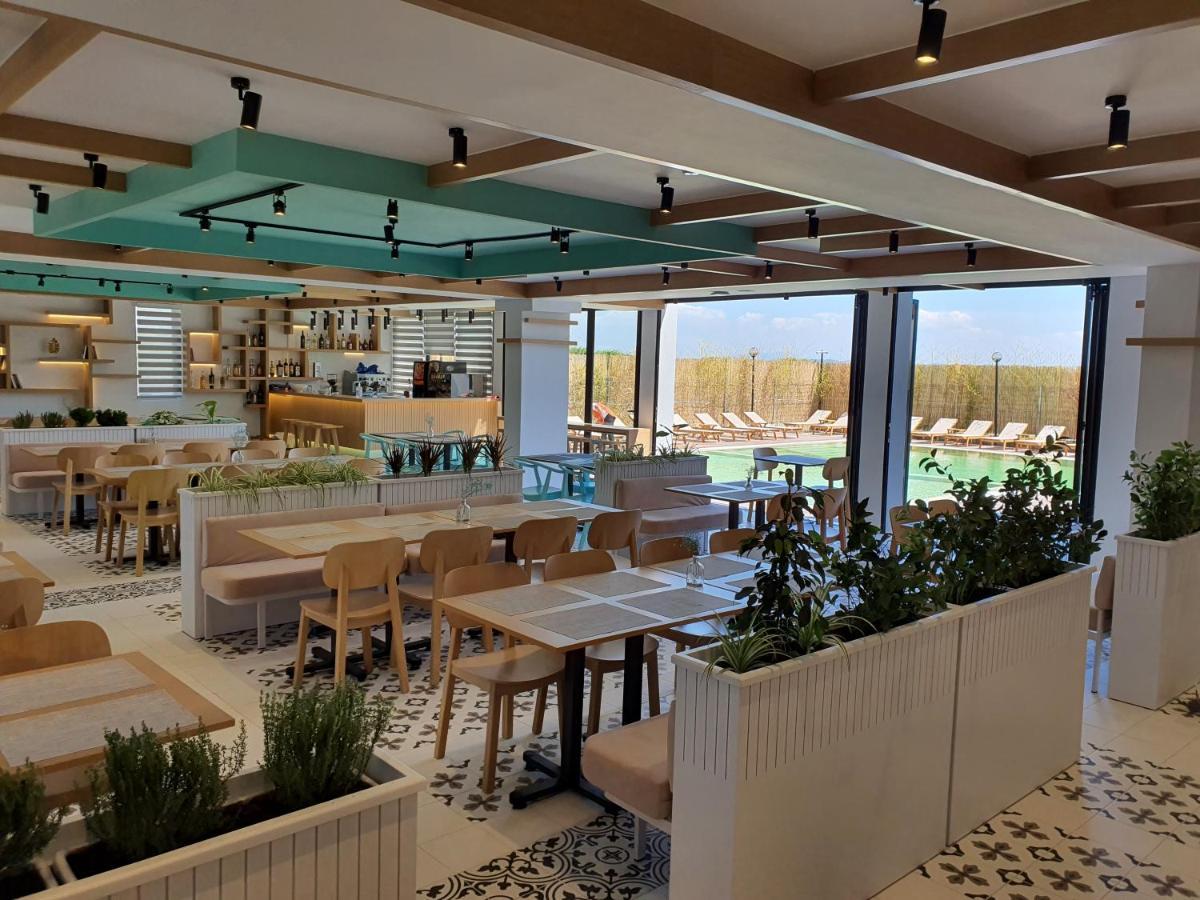 Amber Hotel Albania Spille Εξωτερικό φωτογραφία