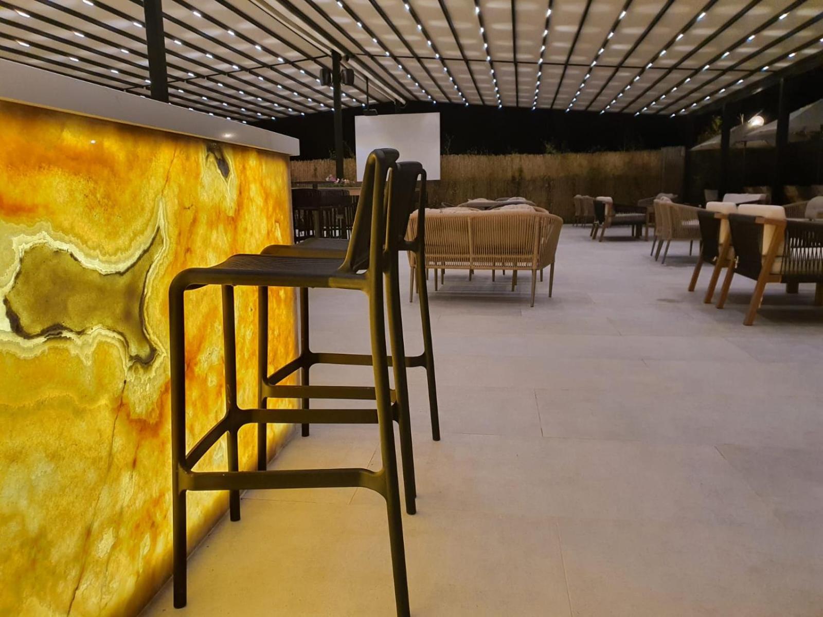 Amber Hotel Albania Spille Εξωτερικό φωτογραφία