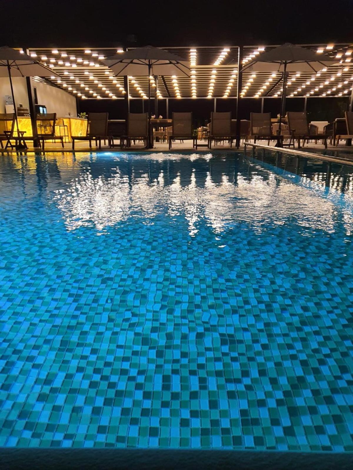 Amber Hotel Albania Spille Εξωτερικό φωτογραφία