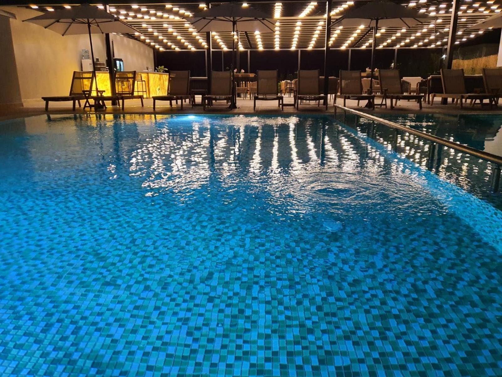 Amber Hotel Albania Spille Εξωτερικό φωτογραφία
